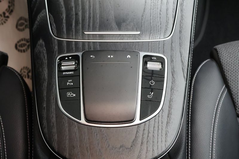 Mercedes E300 bild 23