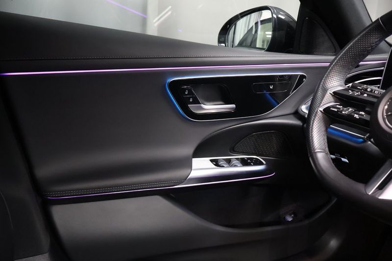 Mercedes E300 bild 15