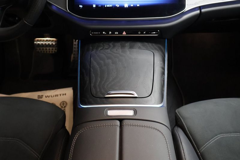 Mercedes E300 bild 23