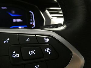 Volkswagen Passat bild 24