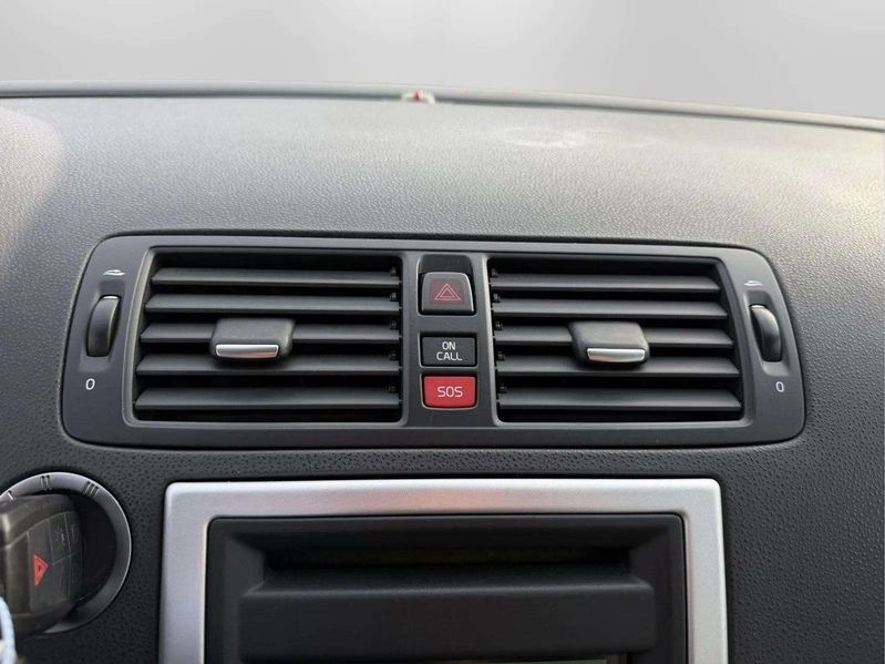 Volvo V50 bild 14