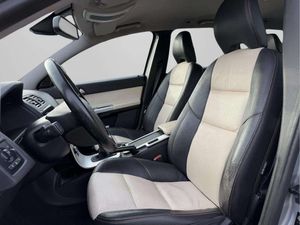 Volvo V50 bild 8