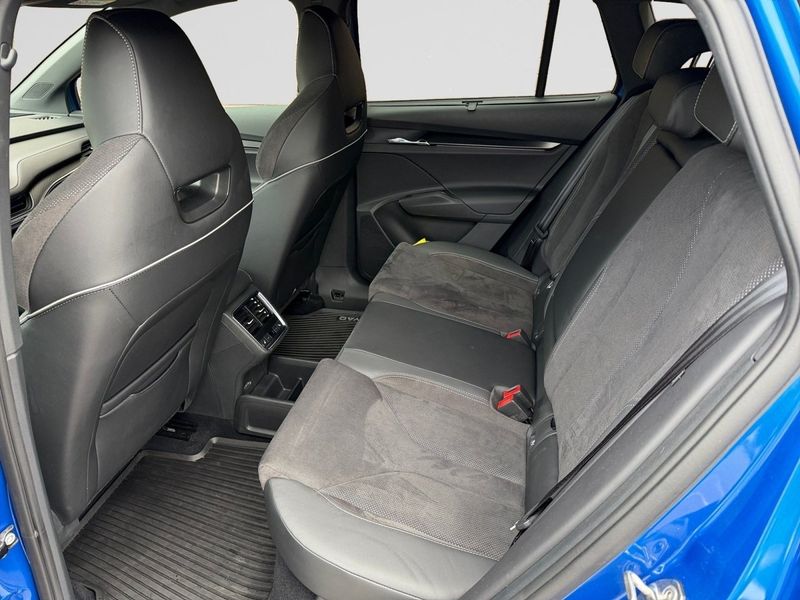 Skoda Enyaq bild 14