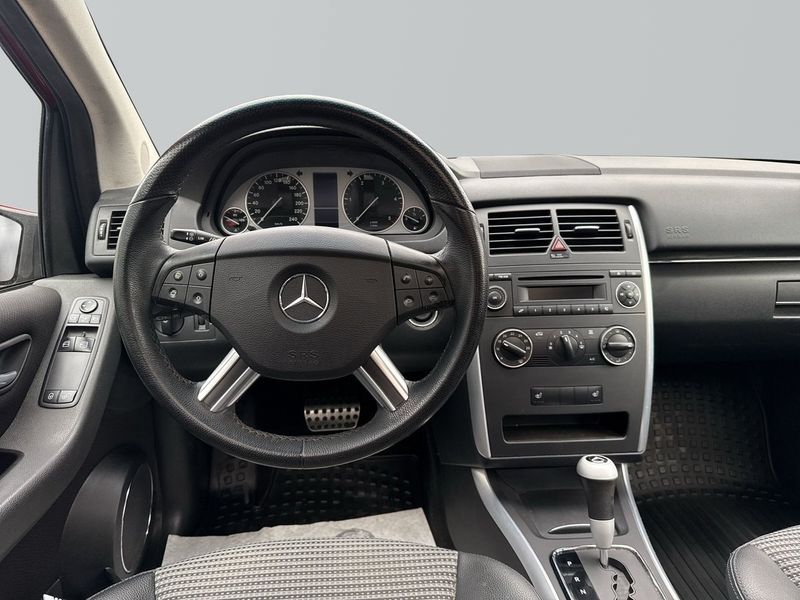 Mercedes B180 bild 10