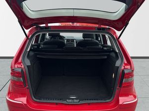 Mercedes B180 bild 8