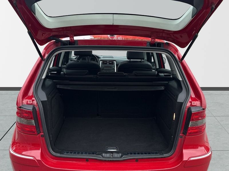 Mercedes B180 bild 8