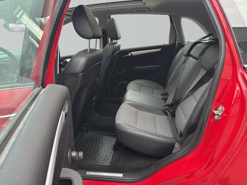 Mercedes B180 bild 7