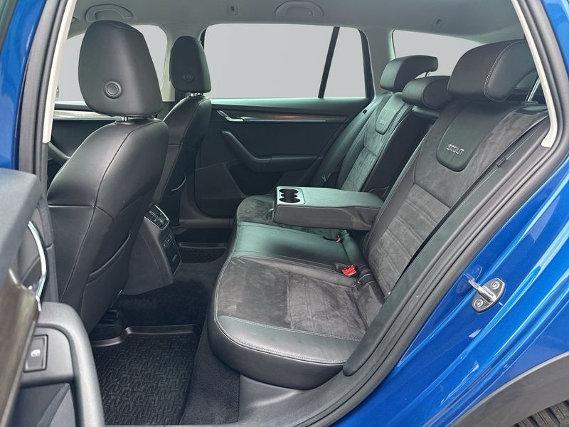 Skoda Octavia bild 7