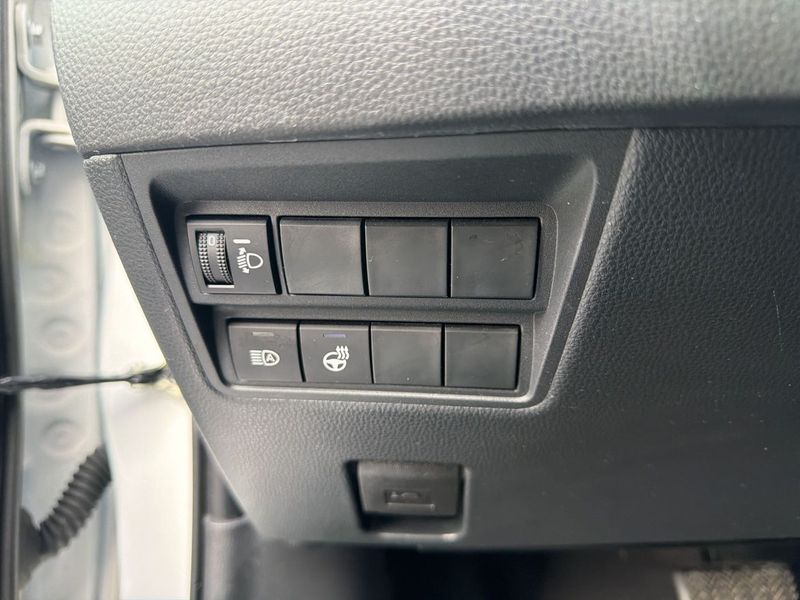 Toyota Yaris bild 11