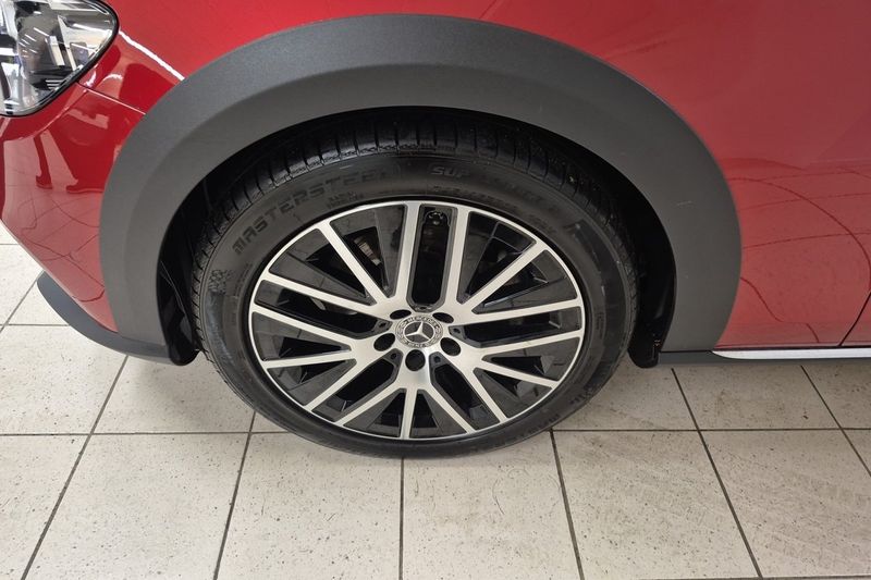 Mercedes E220 bild 10