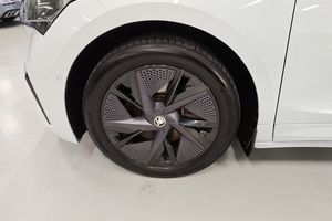 Skoda Enyaq bild 9