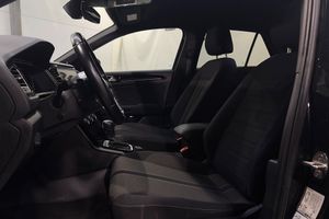 Volkswagen T-Roc bild 2