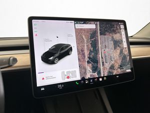 Tesla Model Y bild 23