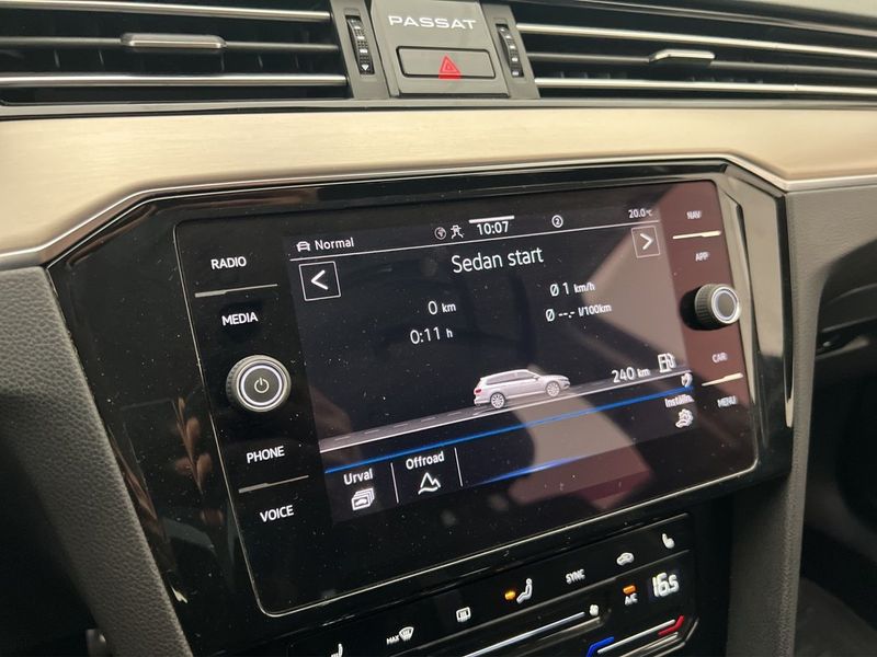 Volkswagen Passat bild 18