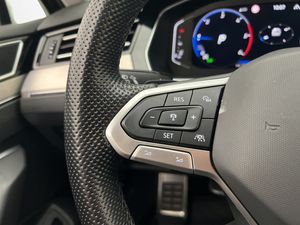 Volkswagen Passat bild 12