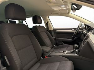 Volkswagen Passat bild 27