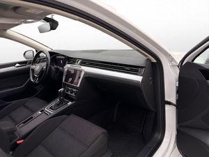 Volkswagen Passat bild 28