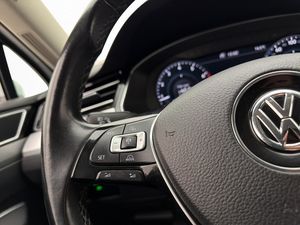 Volkswagen Passat bild 16