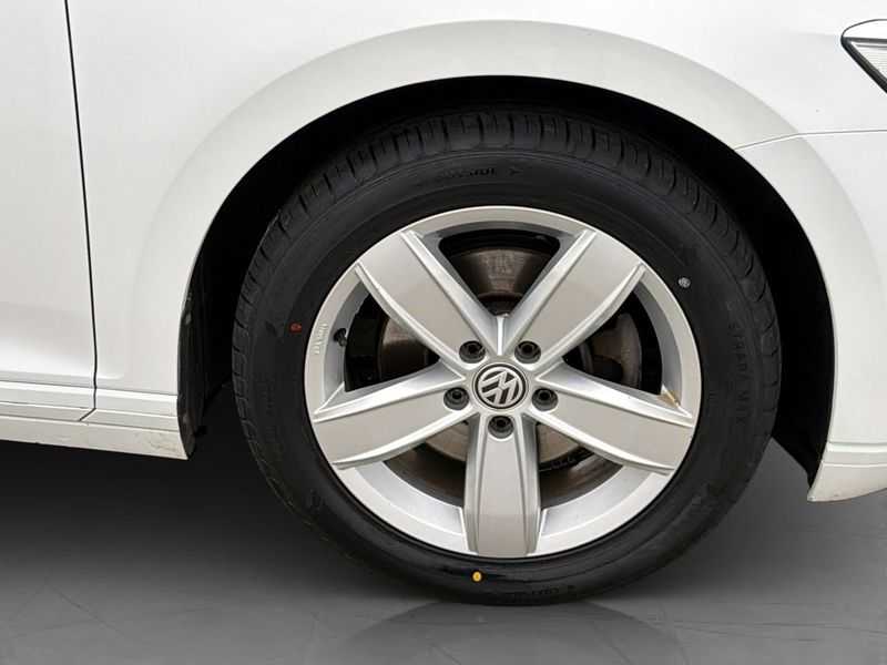 Volkswagen Passat bild 34
