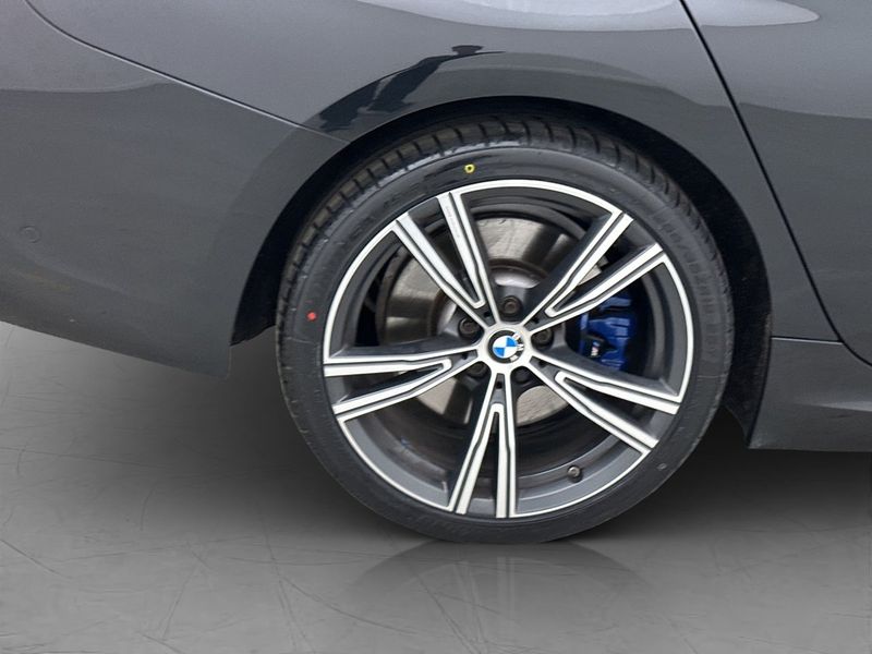 BMW 320 bild 35