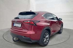 Lexus NX bild 3