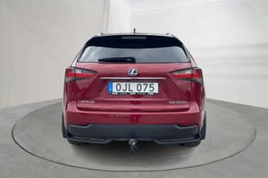 Lexus NX bild 5