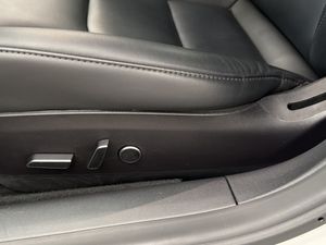 Tesla Model 3 bild 16