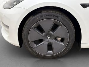 Tesla Model 3 bild 29