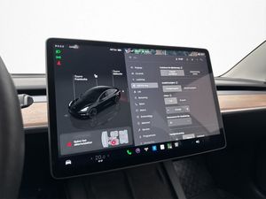 Tesla Model 3 bild 21