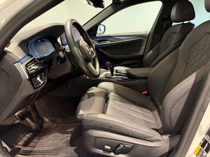 BMW 530 bild 10