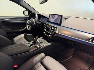 BMW 530 bild 9
