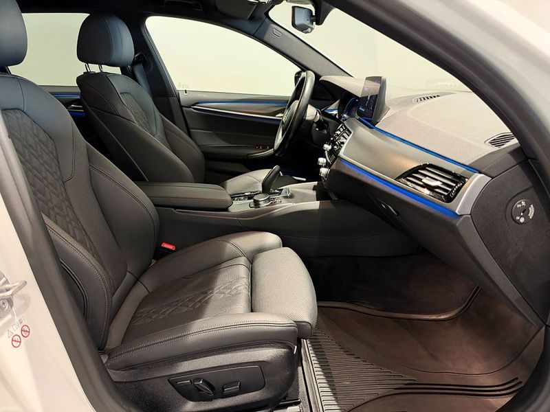 BMW 530 bild 8