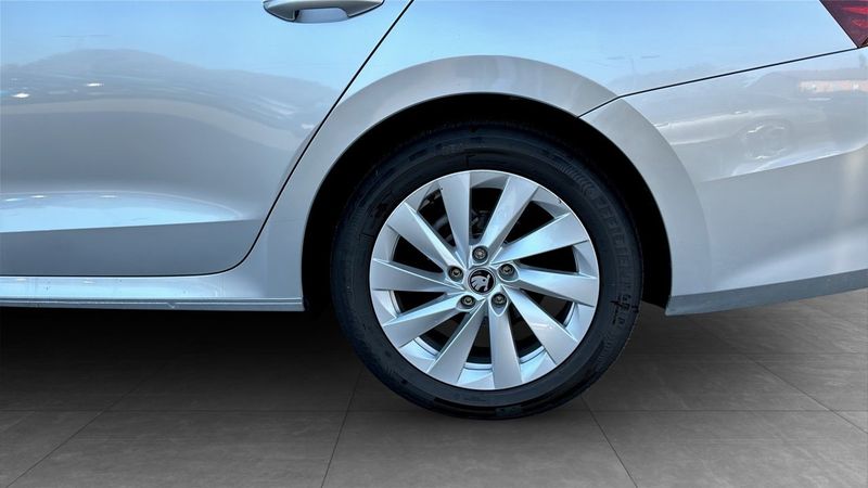 Skoda Octavia bild 6