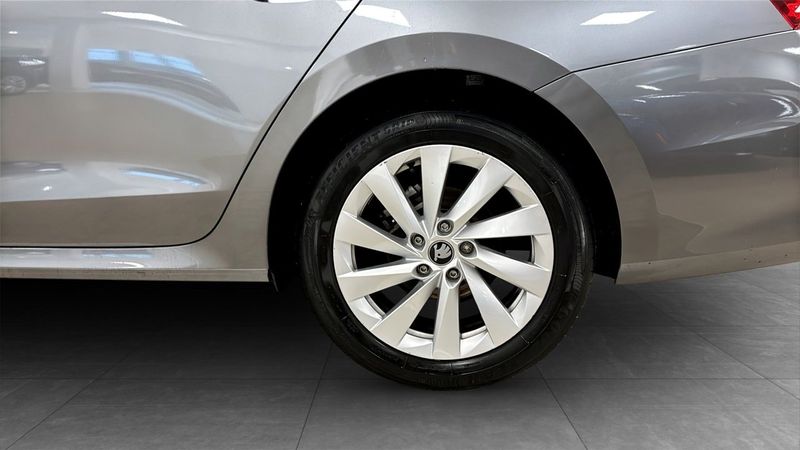 Skoda Octavia bild 6