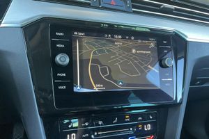 Volkswagen Passat bild 13