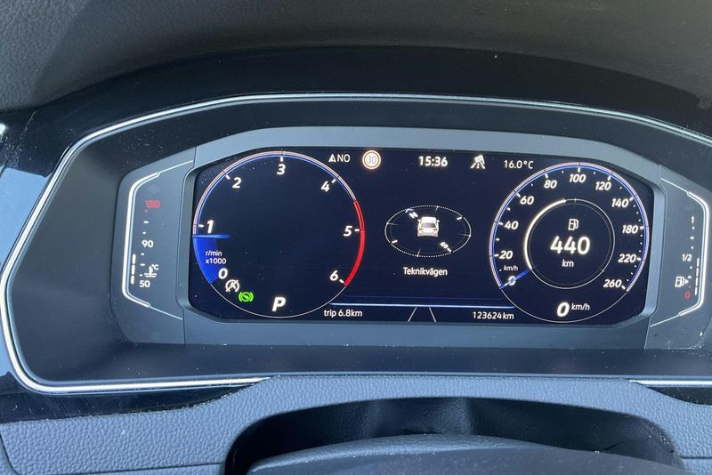 Volkswagen Passat bild 11