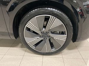 Lynk & Co 08 bild 20