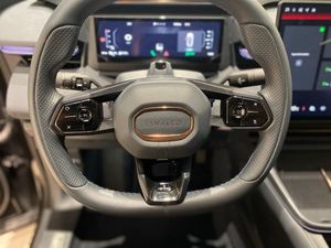 Lynk & Co 08 bild 9