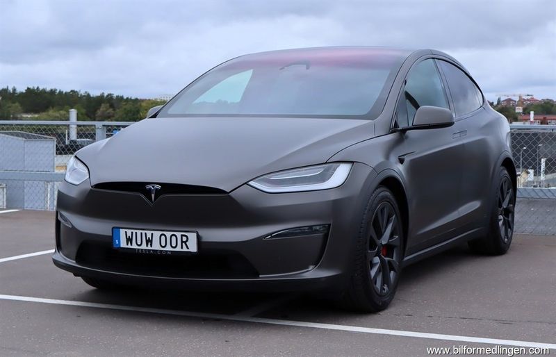 Tesla Model X bild 19