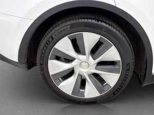 Tesla Model Y bild 29