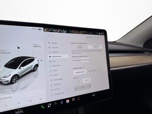 Tesla Model Y bild 19
