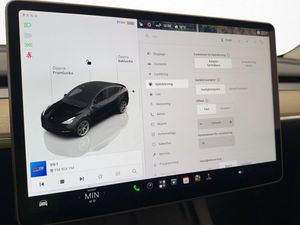 Tesla Model Y bild 20