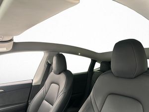 Tesla Model Y bild 14