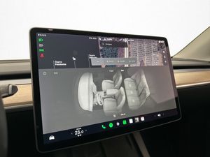 Tesla Model Y bild 17