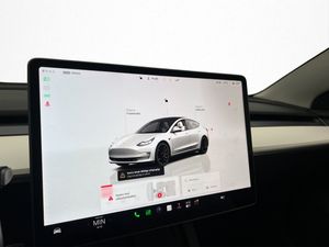 Tesla Model 3 bild 15