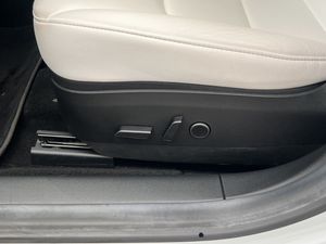 Tesla Model 3 bild 27