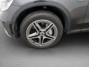 Mercedes GLC300 bild 28