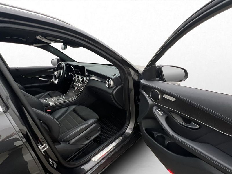 Mercedes GLC300 bild 33