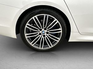 BMW 530 bild 33