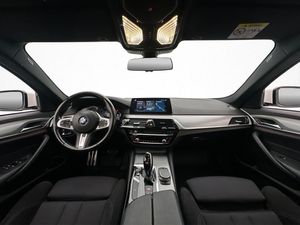 BMW 530 bild 23